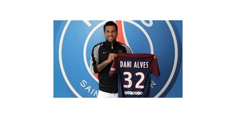 Dani Alves Cinsel Taciz Su Lamas Yla G Zalt Na Al Nd