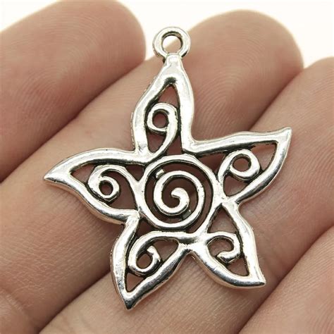 Wysiwyg 3pcs 33x30mm Flower Hollow Charm Pendants Antique Silver Color