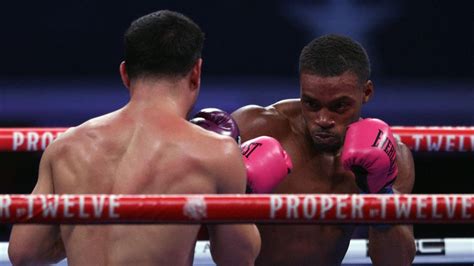 Boxe L Américain Spence conserve le titre unifié des welters face à