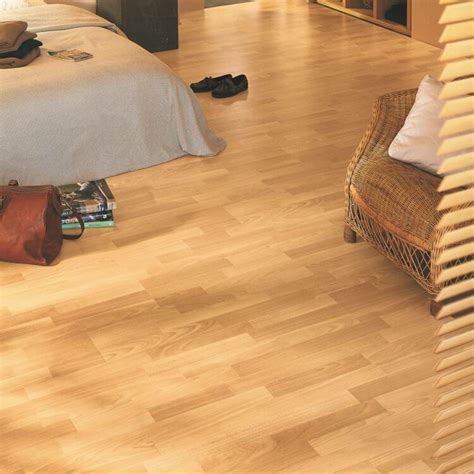 Beech Laminate Flooring For Kitchens Things In The Kitchen