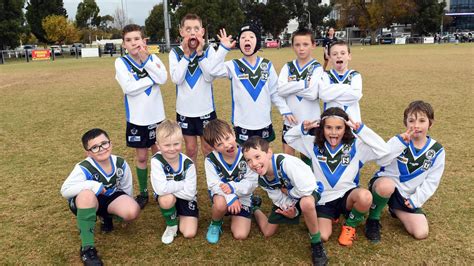 My first club: 70+ under-9 footy team photos and funny faces from ...