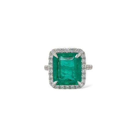 Emerald & Diamond Halo Ring | Halo diamond ring, Halo diamond, Emerald ...