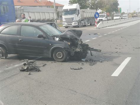 Accident Rutier La Ie Ire Din Ovidiu Spre Mihail Kog Lniceanu Dou