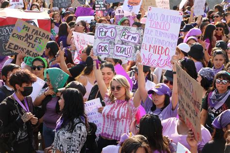 8m Irapuato ¡se Repite La Historia Manifestación Pacífica Se Vuelve