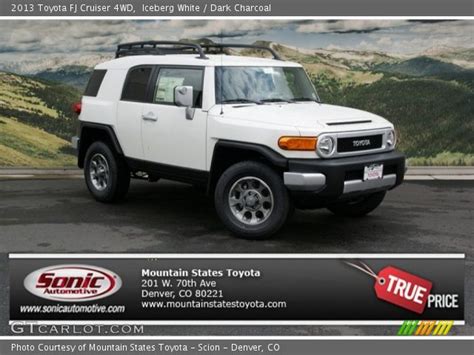 Iceberg White 2013 Toyota Fj Cruiser 4wd Dark Charcoal Interior