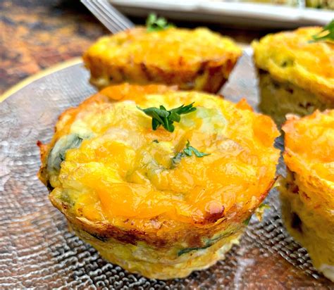 Keto Low Carb Breakfast Bacon And Cheese Egg Muffins Bites Video