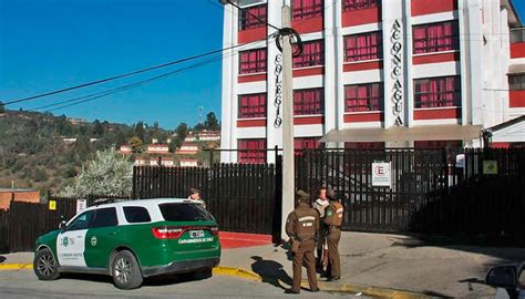 Colegio De Quilpu Evac A A Miles De Estudiantes Por Falso Aviso De