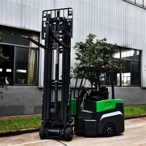 China Narrow Asile Electric Articulated Forklift Truck Manufacturers