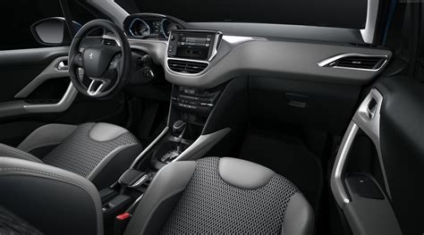 110894 Peugeot 2008 DK Geneva Auto Show 2016 Interior Crossover