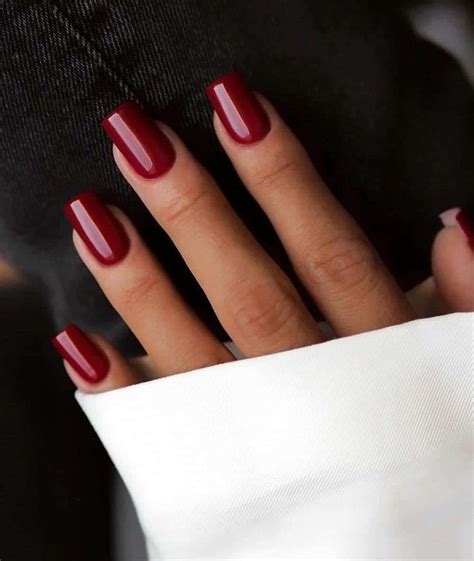 7 Of The Hottest Winter Nail Trends To Try In 2024 In 2024 Winter