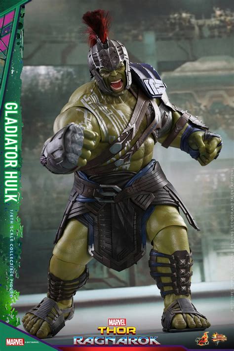 Hot Toys Reveals Roadworn Thor And Gladiator Hulk THOR RAGNAROK Action Figures GeekTyrant