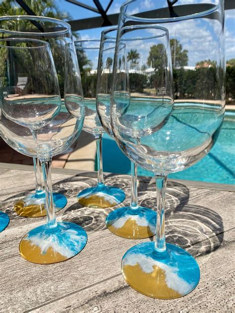 Ocean Theme Wine Glasses Set Of 2 Or 4 Wine Glasses Ocean Decor Beach Theme Glasses Coastal