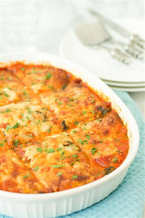 Spinach and Zucchini Lasagna recipe | Chefthisup