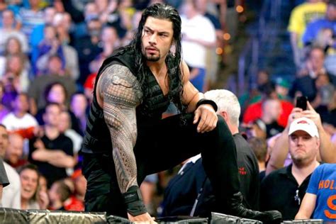 Breaking Down Why Roman Reigns' Spear Is Such an Effective Finishing ...