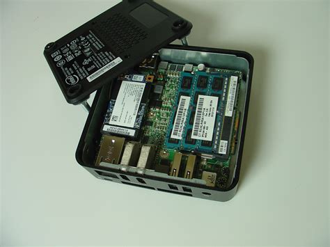 Intel Nuc Dc3217iye и Dc53427hye Страница 3 от 7