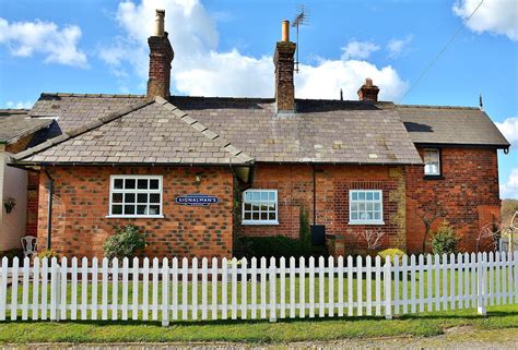 17236 The Former Burgh Le Marsh Railway Station In East L Flickr