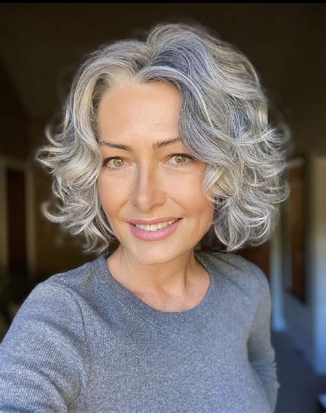 54 Youthful Medium Length Hairstyles For Women Over 50 Artofit