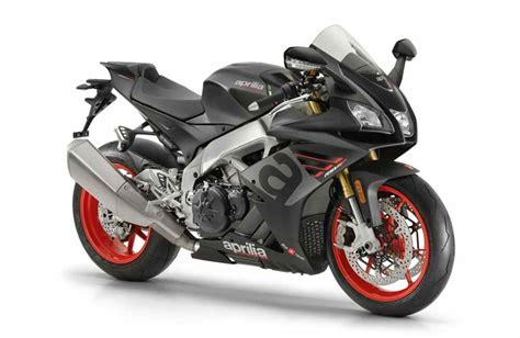 Aprilia Rsv Rr A Race Bike Made Street Legal Bikers Of Africa