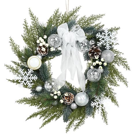 11 Best Luxury Christmas Wreaths The Ultimate Guide