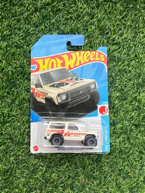 Hot Wheels Nissan Patrol Custom Hobbies Toys Toys Games On Carousell