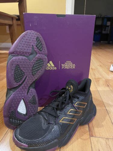 Adidas Black Panther Wakanda Gem