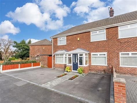 3 Bed Semi Detached House For Sale In Severn Road Rainhill Prescot