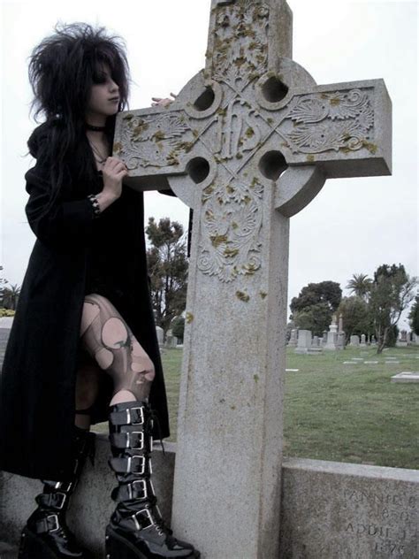 Pin By ⋆ ﾟ･ Eᒪᗩ†ᕼiᑎᗩ ･ ﾟ⋆ On Goth In 2024 Goth Fashion Gothic