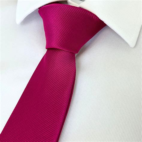 Gravata Rosa Fucsia Slim E Semi Slim Riscadinha Para Padrinhos De