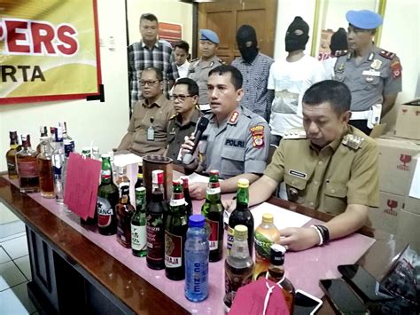 Portal Berita Pemerintah Kota Yogyakarta Ribuan Botol Miras Berhasil