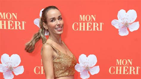 Annemarie Carpendale Zeigt Ihren Bikini Body In Mexiko Unterhaltung