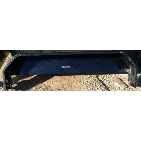 Steel Diamond Plate Tandem Fender - for 15" Tires – PJ Trailers Canada, Inc.