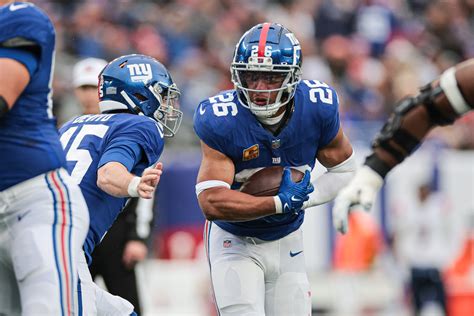 Packers Vs Giants Player Prop Bets For Monday Night Football Picks