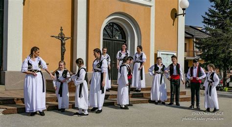 Artinfo Tko Zna Zna Svjetski Dan Folklora Najljep I Hobi Posao