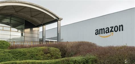 Amazon to close three UK warehouses and open two new mega DCs ...