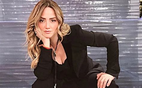 La foto en bikini de Andrea Legarreta para celebrar el día del orgasmo No importa el qué dirán