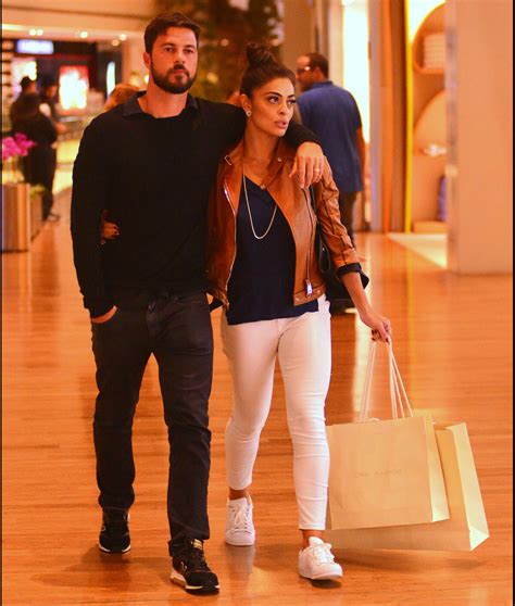 Foto Juliana Paes E O Marido Carlos Eduardo Ir O Passar Apenas