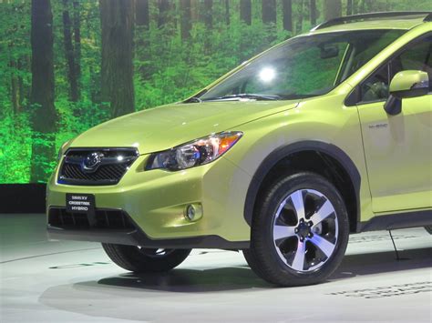 2014 Subaru Xv Crosstrek Hybrid Video Review