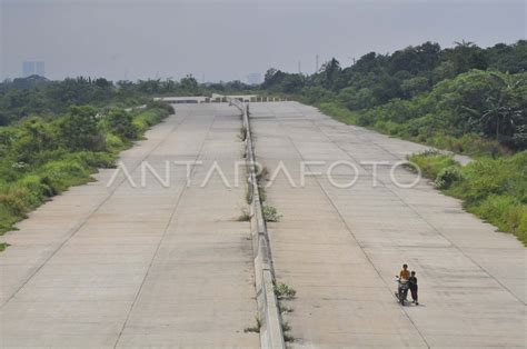 PEMBANGUNAN JALAN TOL CIMANGGIS CIBITUNG SEKSI II ANTARA Foto