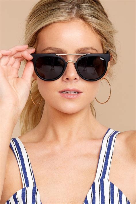 Trendy Sunglasses And Aviators For Women Red Dress