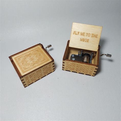 Jual Unik Kotak Musik Kayu Vintage Putar Tangan Music Box Harry Potter