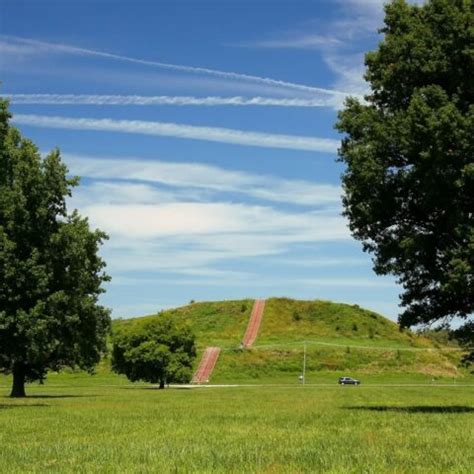 Cahokia Mounds State Historic Site Travel Off Path