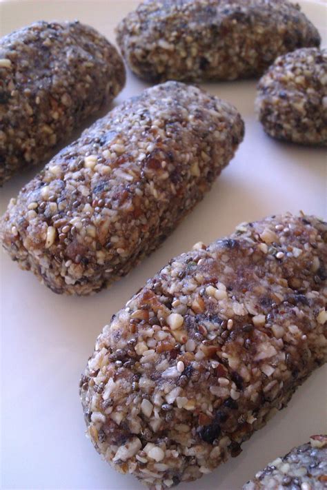 Nut 'n Fruit Snack Bars Recipe | Blog | Vancouver Trails