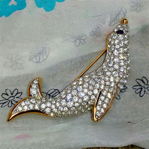 Pin On Vintage Designer Jewelry