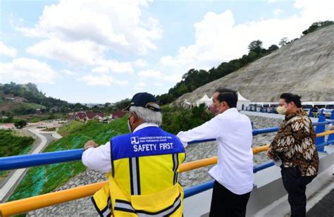 Foto Presiden Jokowi Resmikan Bendungan Karalloe Di Gowa