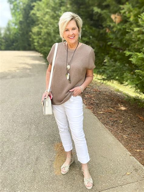 16 Chic Summer Fashion For Ladies Over 60 Her Style Code