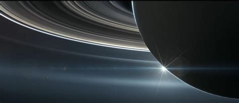 Nasas Cassini Discovers The Big Empty Between Saturn And Its Rings