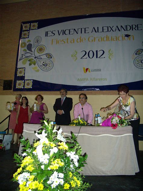 IES Vicente Aleixandre de Sevilla Fiesta de graduación 2º de Bachillerato