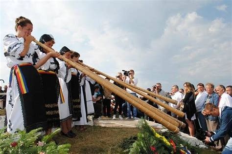 Traditional Maiden Fair in western Romania this weekend | Romania Insider