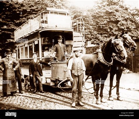 Horse Bus London Hi Res Stock Photography And Images Alamy