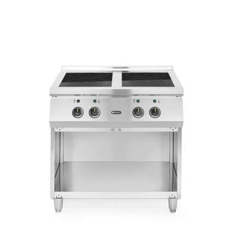 Cuisinière à induction 4 foyers feux sur socle ouvert Arredochef